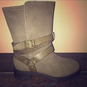 Women's booties