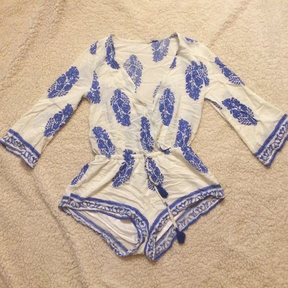 White and blue feathered romper