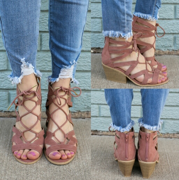 //The Vanessa// Mauve lace up open toe Sandal - Picture 3 of 7