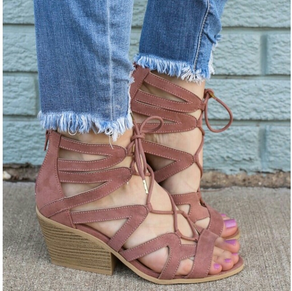 Shoes - //The Vanessa// Mauve lace up open toe Sandal