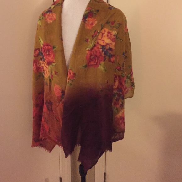 Gorgeous floral wool scarf/wrap
