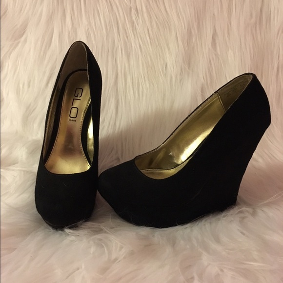 Glow Wedge