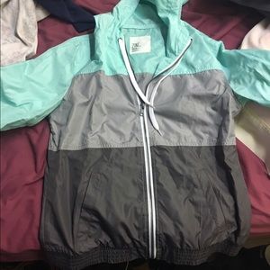 Zine windbreaker