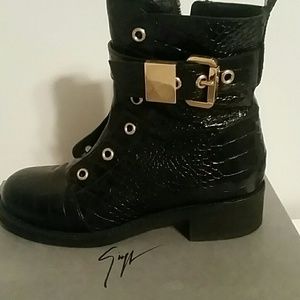 Giuseppe Zanotti Combat Boots