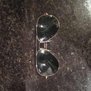Gold raybans