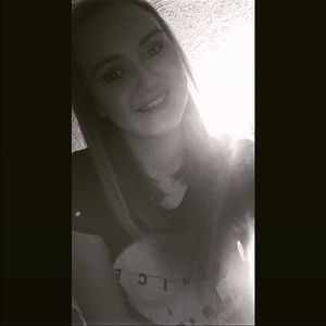 Meet your Posher, Taylor