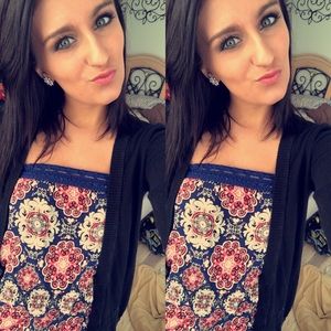 Meet your Posher, Alyssa