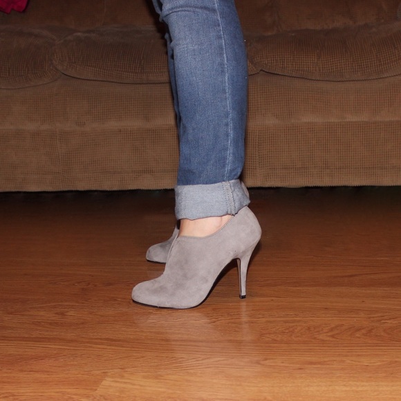 Apt. 9 Shoes - 💥 Flash Sale 💥