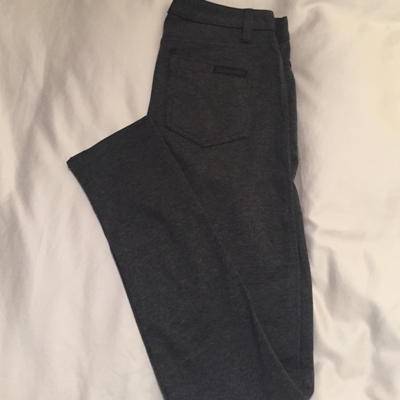 Calvin Klein stretch cotton legging.