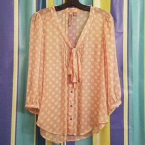 Polka dot sheer long-sleeved shirt!