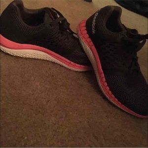 Woman's Reebok zprint running shoes