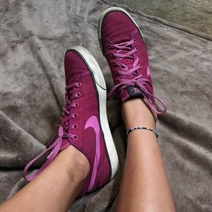 Cute Magenta NIKE Sneakers