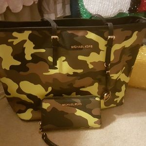 Mk tote with matching wallet