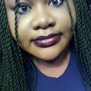 Meet your Posher, Monshea