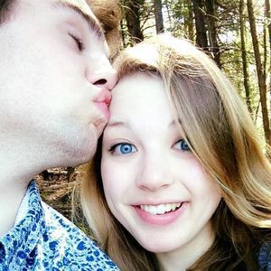 Meet your Posher, Corinne