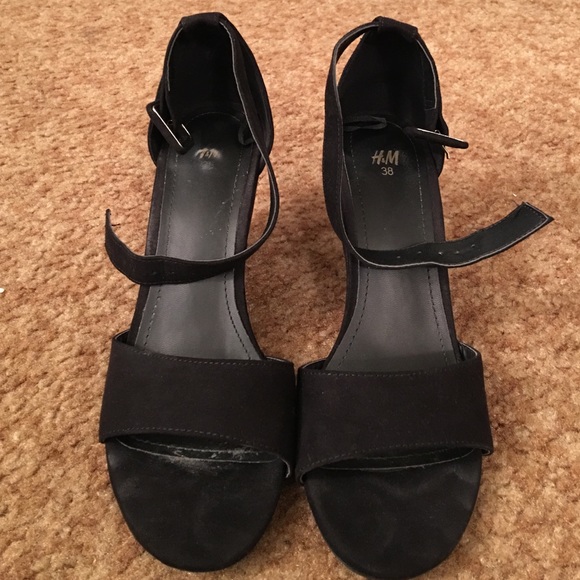 H&M Black Wedges - Picture 1 of 3