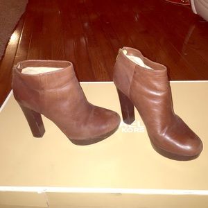 Micheal Kors brown leather booties