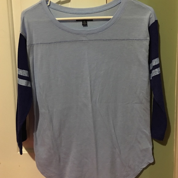 American Eagle 3/4 sleeve--baseball tee
