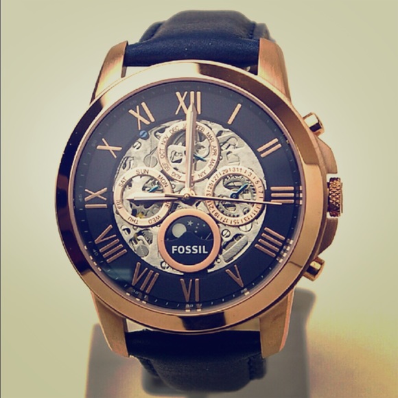 Fossil Other - Mens fossil watch! Beautiful watch never worn.