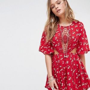 ASOS Pants - ASOS XS Kiss The Sky Romper In Disty Flower Print ASOS Pants - ASOS XS Kiss The Sky Romper In Disty Flower Print