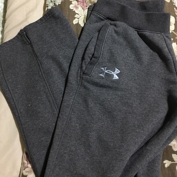 Under Armour womens sweatpants