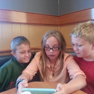 Meet your Posher, Toni