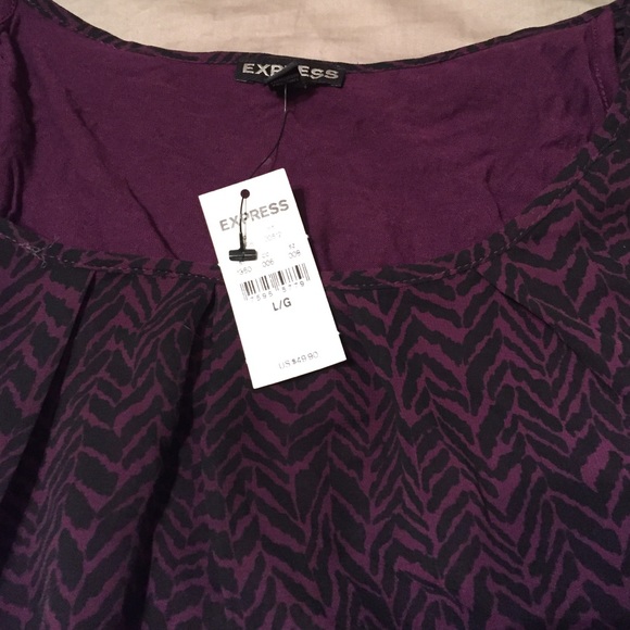 Express Flutter top - Picture 2 of 3