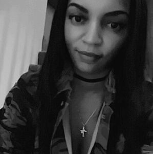 Meet your Posher, Lakisha