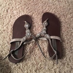 Sandals with gems