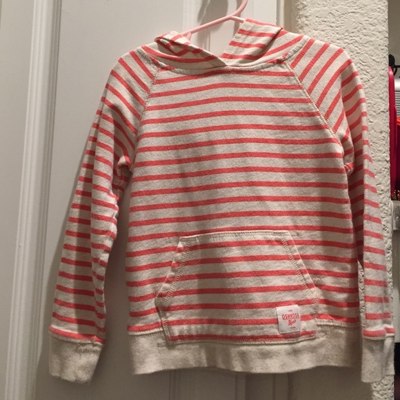 Osh kosh pullover hoodie size 5. - Picture 1 of 1