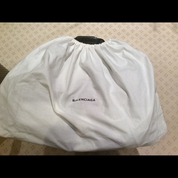 Authentic Balenciaga bag - Picture 3 of 4