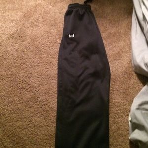 Under Armor storm sweatpants