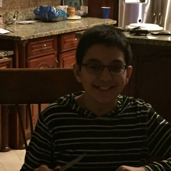 Meet your Posher, Homam - Picture 1 of 1