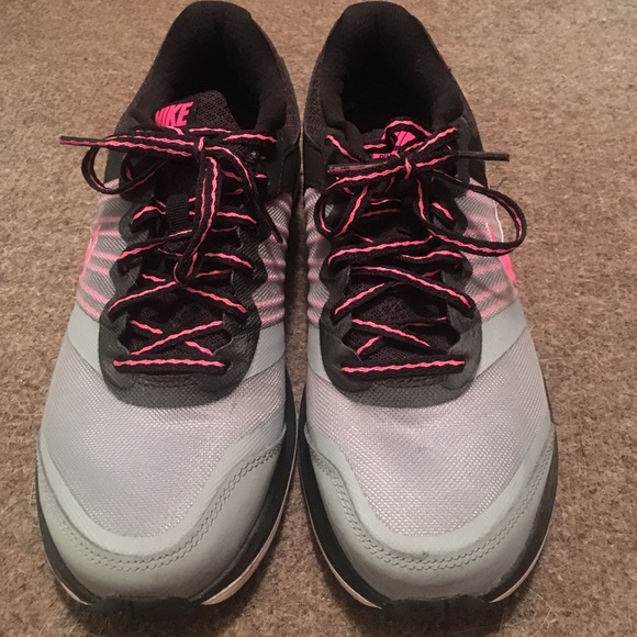 Nike dual fusion running shoes