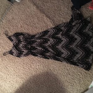 Long maxi dress with pattern