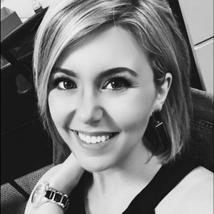 Meet your Posher, Josie
