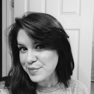 Meet your Posher, Lucy