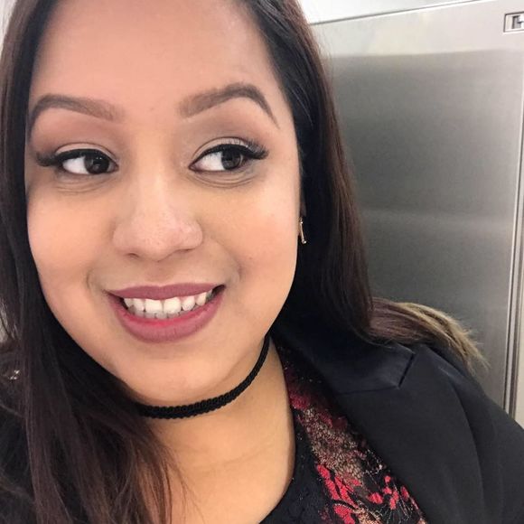 Meet your Posher, Stephanie - Picture 1 of 1