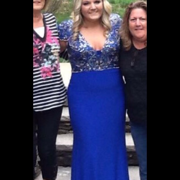 👗👑PROM DRESS - Picture 1 of 3