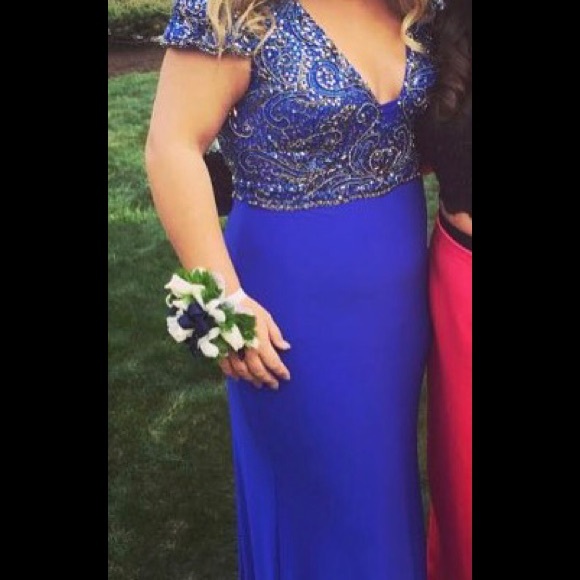 👗👑PROM DRESS - Picture 2 of 3