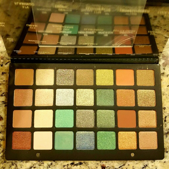 SOLD Natasha Denona greens/browns