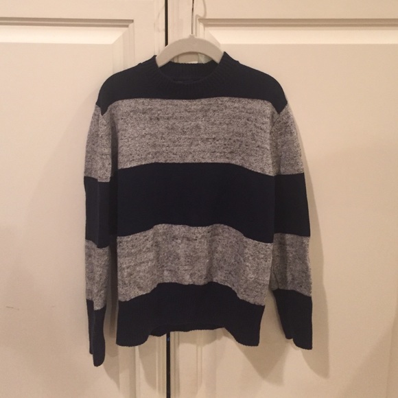 Gap - boy's sweater