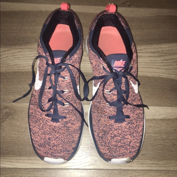 Nike Shoes - Like new: Nike Flyknit Lunar 1