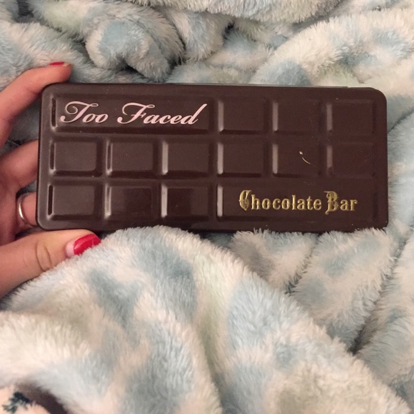 Chocolate bar too faced