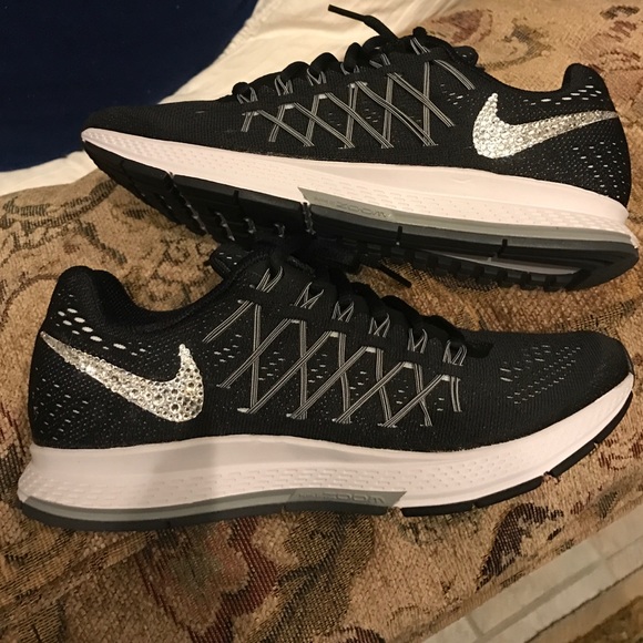 Women's Nike Pegasus 32 with Swarovski crystals - Picture 4 of 4