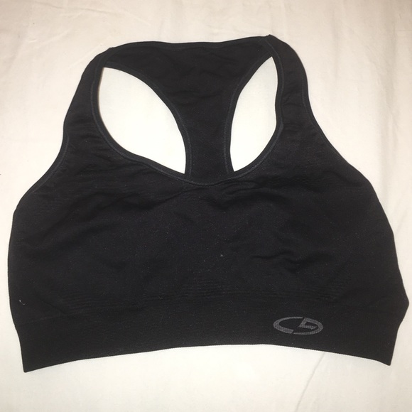 Black sports bra