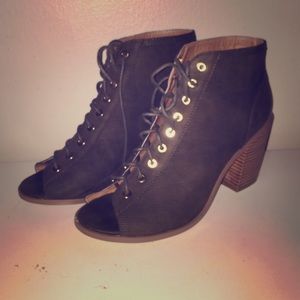 Hunter Green Open Toed Booties