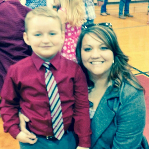 Meet your Posher, Kasi Jo! - Picture 3 of 4