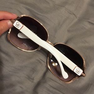 Jessica Simpson sunglasses