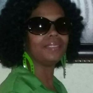 Meet your Posher, Rhonda